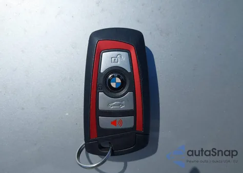 2016 BMW 328I xDrive z USA, uszkodzony, nr VIN WBA8E3G53GNU04833